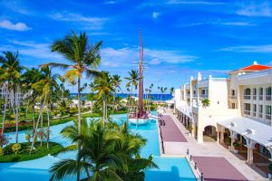dominican-republic-resort-2825981__340.jpg