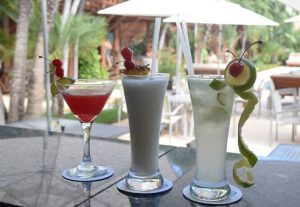drinks-2684386__340.jpg