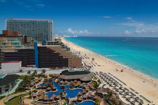 cancun-hotel-zone.jpg